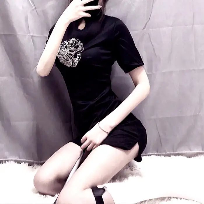 在窗边